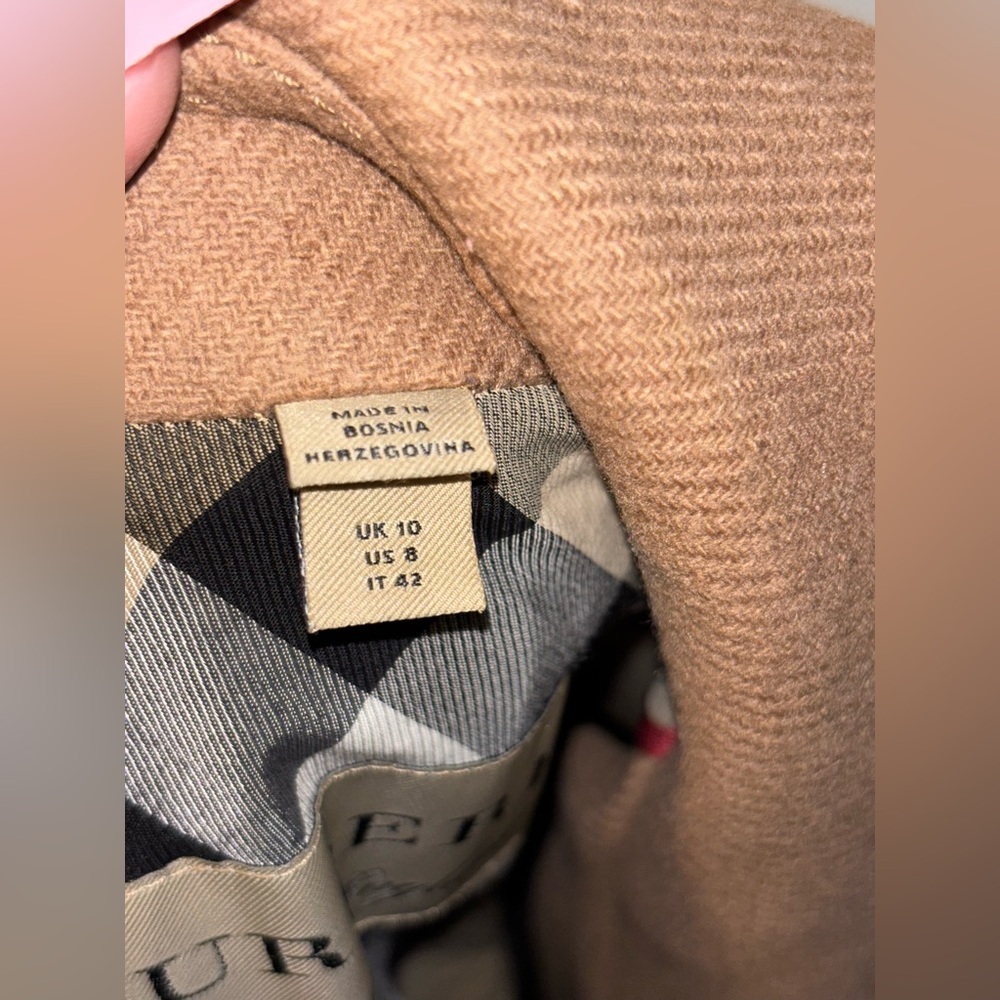 Burberry Women’s Brown Technical Wool Cashmere Funnel Neck Coat Camel. Size 8. - Picture 6 of 11